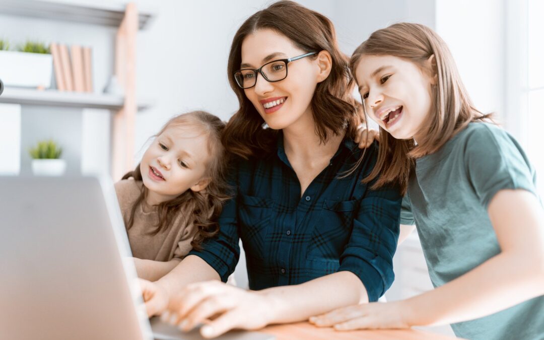 Kiedy rezerwować kolonie i obozy młodzieżowe? Nie czekaj na ostatnią chwilę!