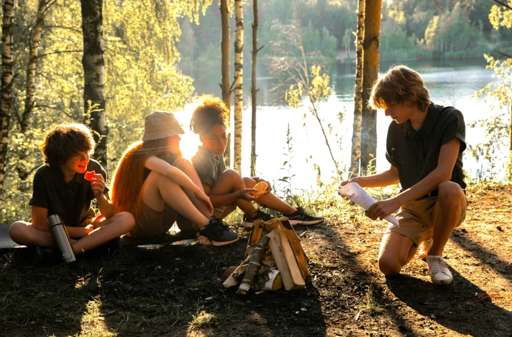 Obóz bushcraft – wielka wakacyjna przygoda w otoczeniu natury